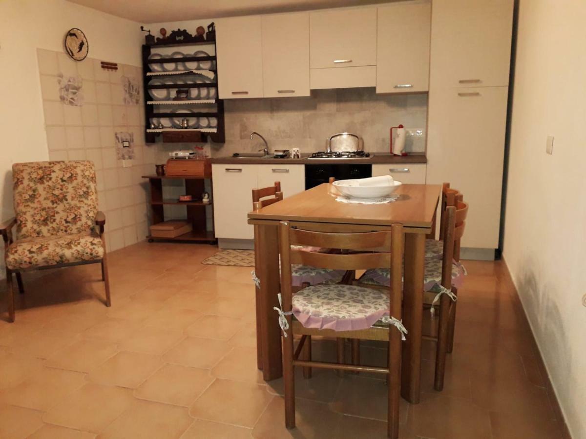 Sa Domu Antiga Villa Solarussa Bagian luar foto